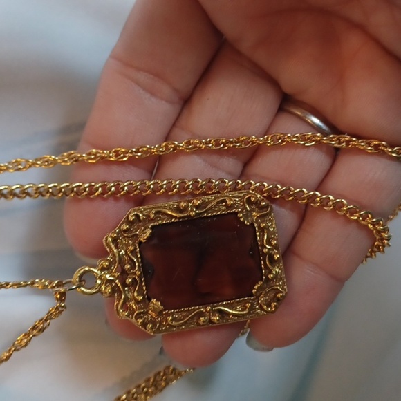 1960s Goldette NY Layered Locket & Pendant Necklace Beautiful! 20"-32" chains - Picture 5 of 10